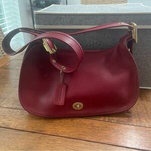 Coach Crescent Hobo Red 9338